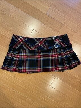 Black Red Plaid Pleated Mini Skirt with Buckle Detail